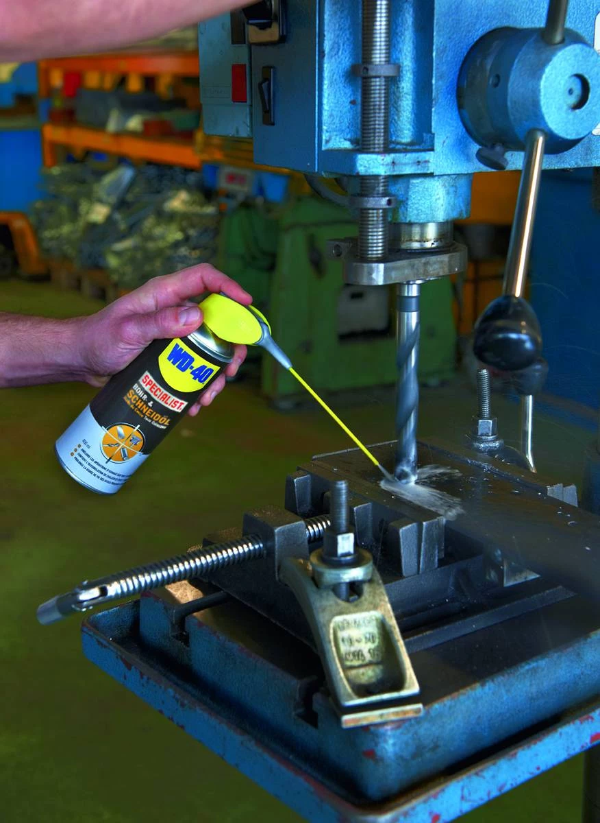 WD-40 Produits D'entretien Huile De Coupe 400ml 6 WD-40 Produits D'entretien Huile De Coupe 400ml – Image 4